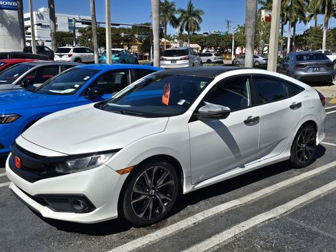 Used 2019 Honda Civic Sport image 1