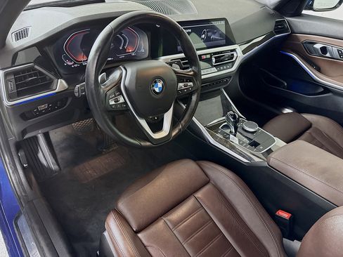 Used 2022 BMW 330i xDrive Sedan w/ Premium Package image 23
