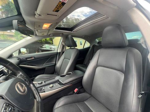 Used 2019 Lexus IS 300 w/ Premium Package RWD image 13