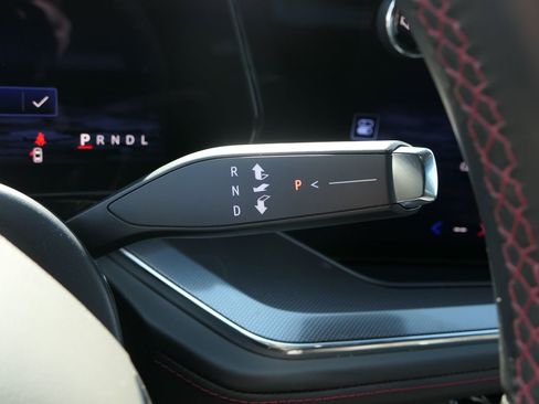 Used 2025 Chevrolet Tahoe RST image 22