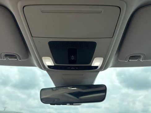 Used 2022 Honda Civic Touring image 23