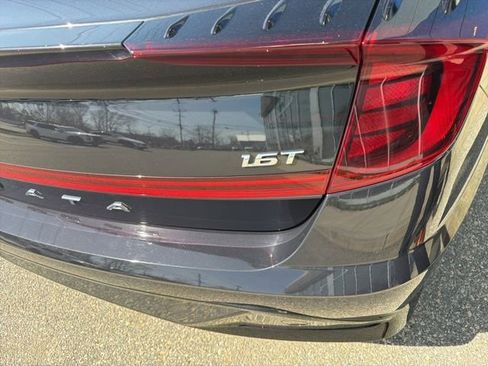 Used 2023 Hyundai Sonata SEL Plus w/ Cargo Package image 8