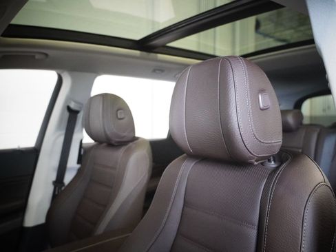 Certified 2023 Mercedes-Benz GLS 580 4MATIC image 12