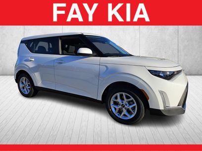 New 2025 Kia Soul LX