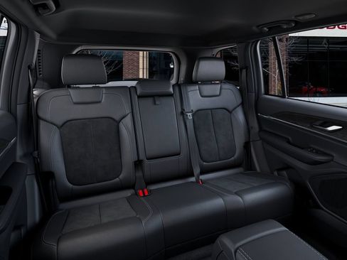 New 2026 Jeep Grand Cherokee Altitude AWD/4WD image 15