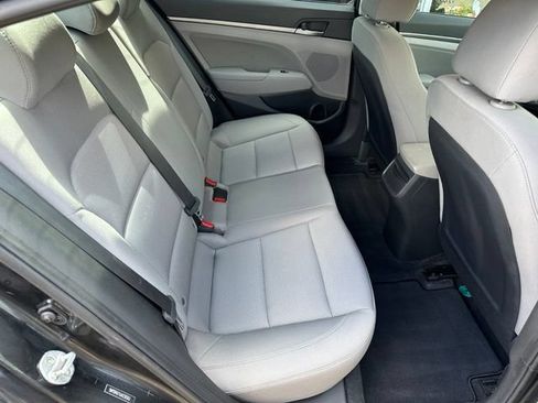 Used 2018 Hyundai Elantra SEL w/ Cargo Package FWD image 13