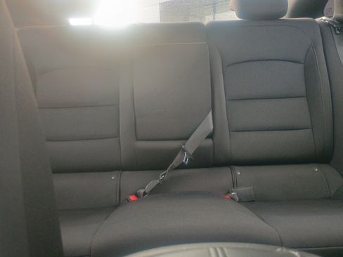 Used 2020 Chevrolet Malibu LT image 31