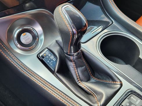 Certified 2019 Nissan Maxima Platinum w/ Reserve Package FWD image 13