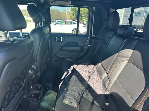 Used 2022 Jeep Gladiator Mojave w/ LED Lighting Group image 4