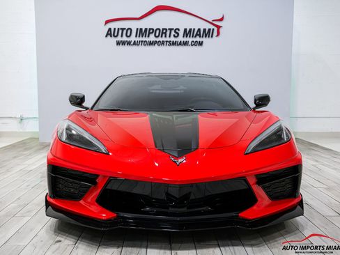 Used 2021 Chevrolet Corvette Stingray Coupe w/ Z51 Performance Package RWD image 32