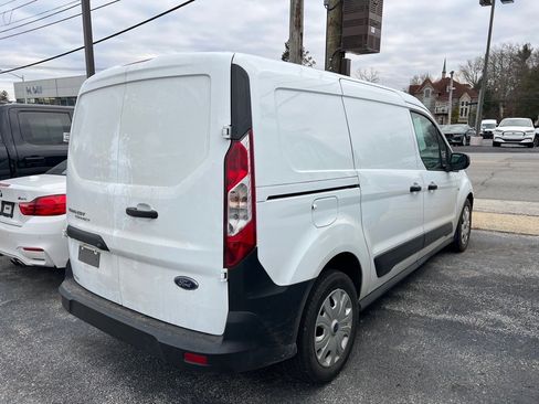 Used 2022 Ford Transit Connect XL image 4