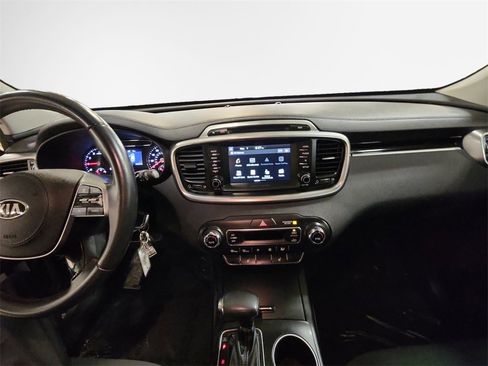 Used 2019 Kia Sorento LX w/ Option Group 020 image 21