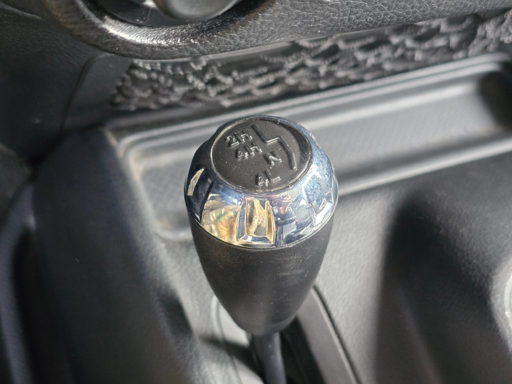Used 2011 Jeep Wrangler Unlimited Sport AWD/4WD image 28