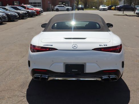 Used 2022 Mercedes-Benz SL 55 AMG 4MATIC image 6