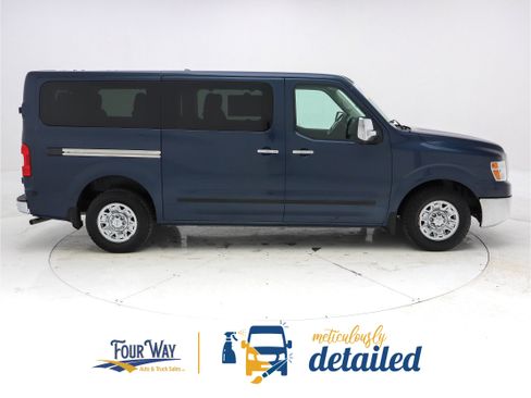 Used 2018 Nissan NV 3500 SV w/ Navigation Package image 2