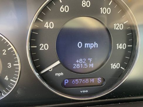 Used 2006 Mercedes-Benz CLK 350 Coupe image 19