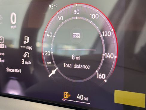 New 2026 Volkswagen Tiguan SE image 19