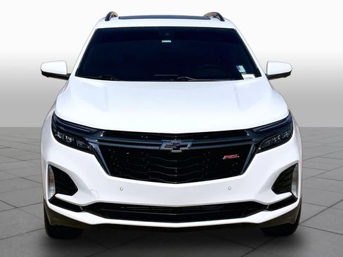 Certified 2023 Chevrolet Equinox RS w/ RS Leather Package AWD/4WD image 4