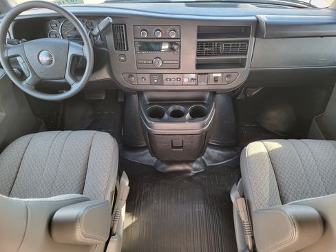 New 2026 GMC Savana 3500 w/ Power Convenience Package RWD image 19