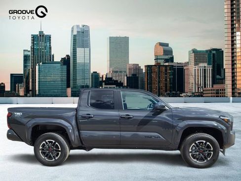 Used 2026 Toyota Tacoma TRD Sport image 7