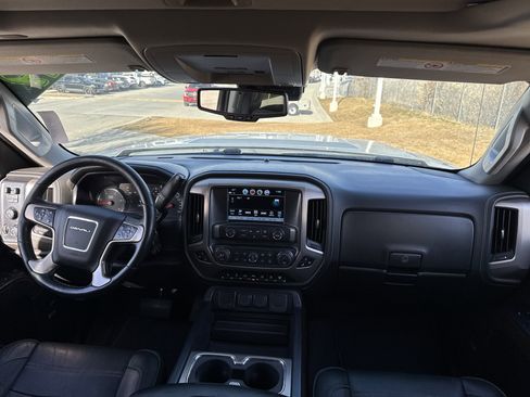 Used 2019 GMC Sierra 3500 Denali w/ Duramax Plus Package image 25