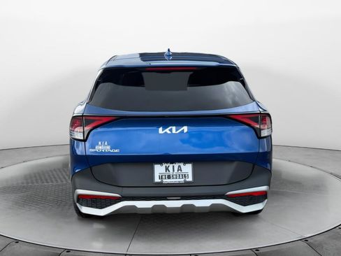 Used 2023 Kia Sportage EX FWD image 4