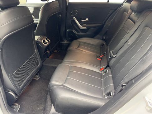 Used 2020 Mercedes-Benz A 220 image 30