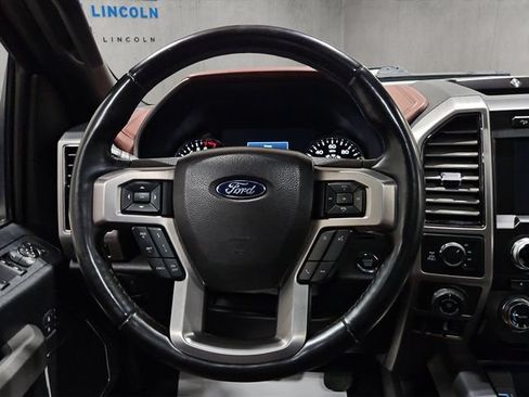 Certified 2018 Ford F150 Platinum w/ Equipment Group 701A Luxury AWD/4WD image 15