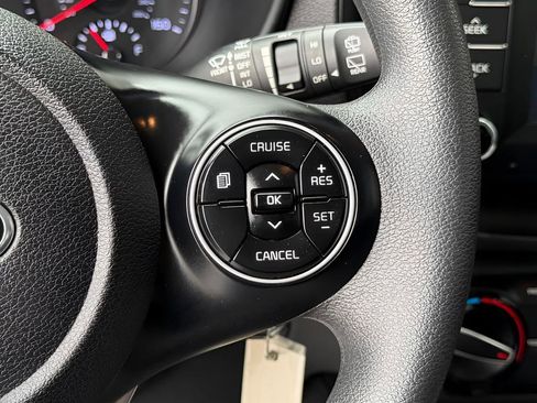 Used 2021 Kia Soul S image 34