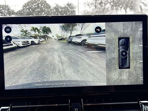 Used 2024 Lincoln Navigator Reserve w/ Equipment Group 201A image 15