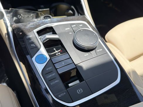 Used 2023 BMW i4 eDrive35 w/ Premium Package RWD image 22