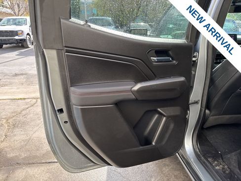 Used 2025 Chevrolet Colorado Z71 w/ Technology Package image 14