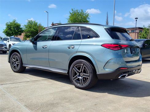 New 2026 Mercedes-Benz GLC 300 4MATIC image 3