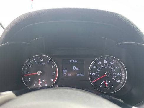 Used 2021 Kia Forte LXS FWD image 29
