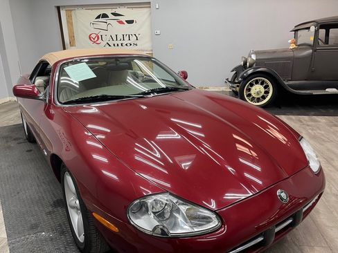Used 1999 Jaguar XK8 image 5