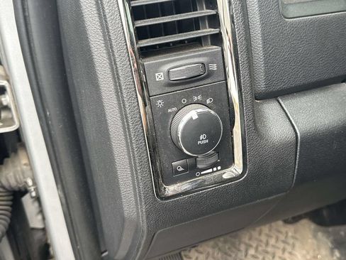 Used 2017 RAM 1500 Sport w/ Premium Sound Group AWD/4WD image 19