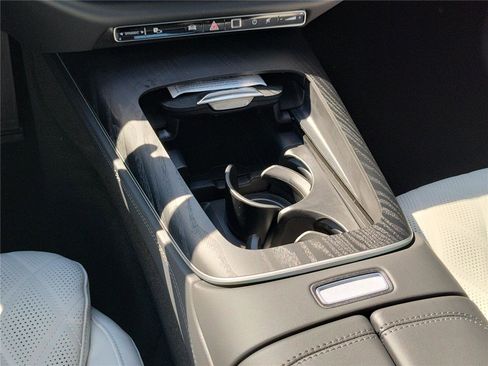 New 2026 Mercedes-Benz E 350 Sedan image 9