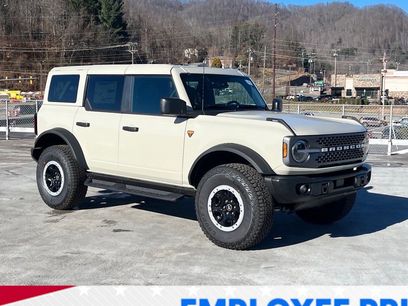New 2025 Ford Bronco Badlands w/ Sasquatch Package
