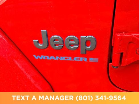 Used 2024 Jeep Wrangler Unlimited w/ LED Headlamp & Fog Lamp Group AWD/4WD image 11