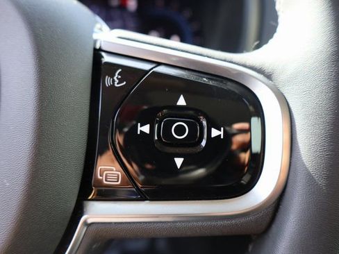 Used 2024 Volvo XC90 B6 Ultimate AWD/4WD image 36