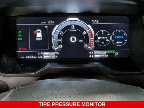 Used 2024 Toyota Sequoia Platinum AWD/4WD image 19