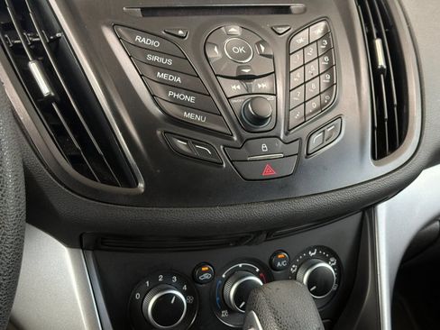 Used 2016 Ford Escape SE FWD image 22