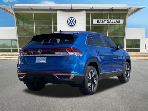 New 2025 Volkswagen Atlas Cross Sport SEL image 3