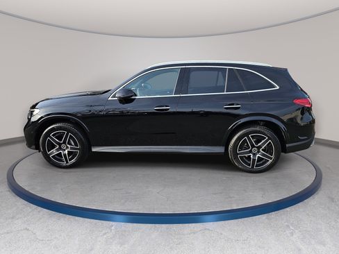 New 2026 Mercedes-Benz GLC 300 image 8