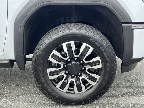 Used 2026 GMC Sierra 2500 Denali Ultimate AWD/4WD image 10