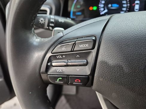 Used 2019 Hyundai Ioniq SEL FWD image 16