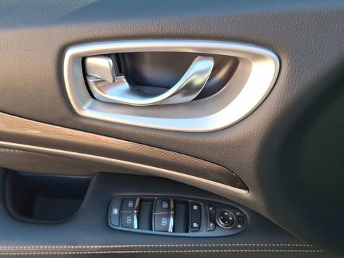 Used 2020 INFINITI QX60 Pure image 2