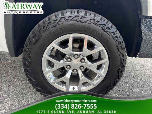 Used 2018 GMC Sierra 1500 SLT w/ SLT Premium Package AWD/4WD image 32
