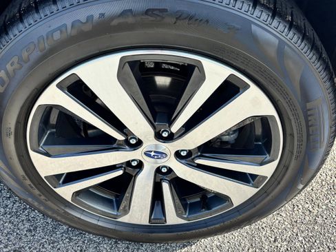 Used 2019 Subaru Outback 2.5i Limited image 9