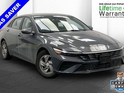 Used 2024 Hyundai Elantra SE